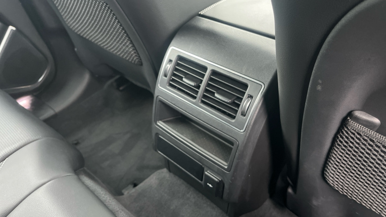 Jaguar F-Pace 2.0 D200 R-Dynamic S 5dr Auto AWD Diesel Estate